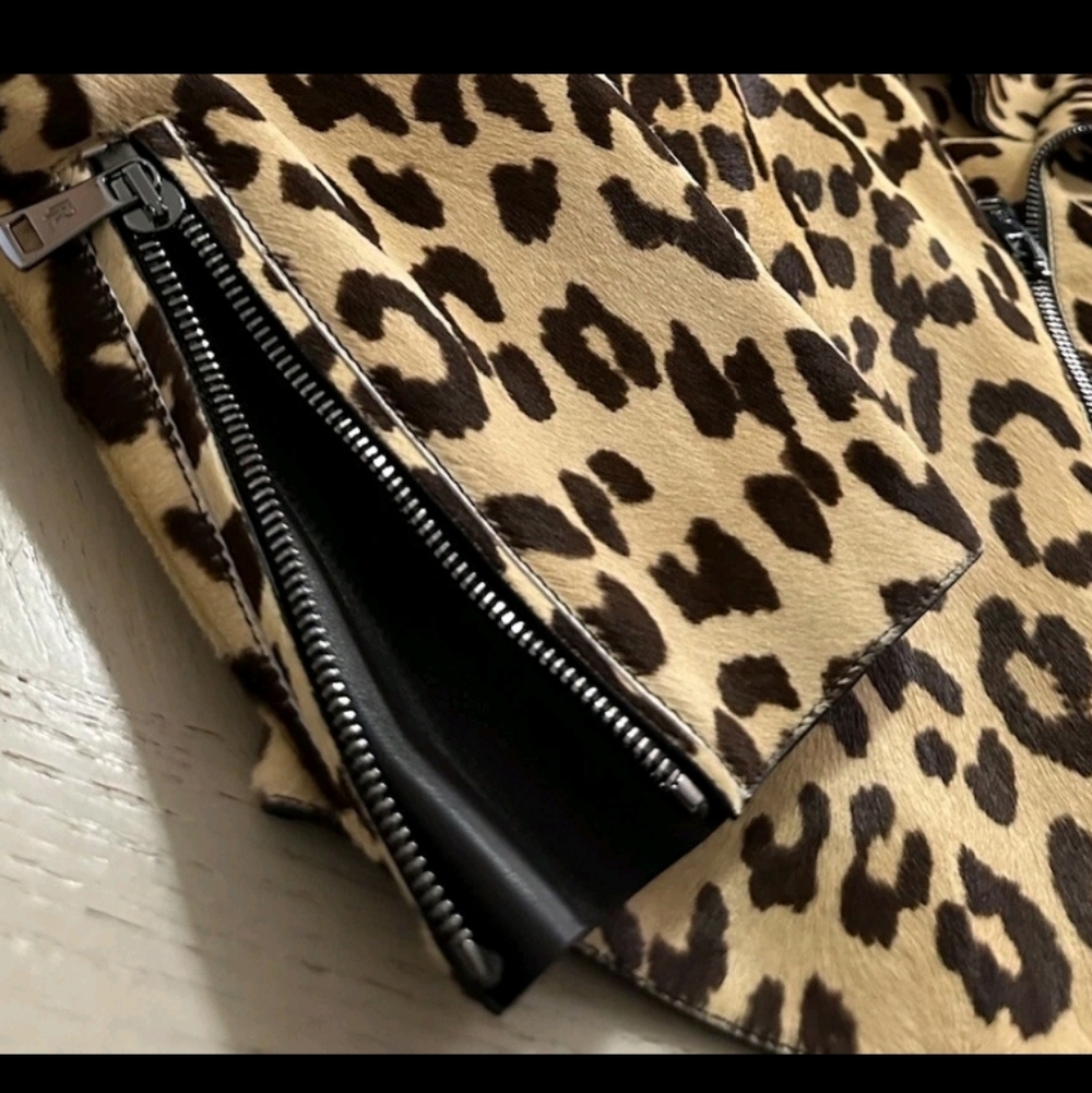 Ralph Lauren Purple Label Bevelyn Leopard Print Leather Jacket MSRP 7336$ - Picture 11 of 14